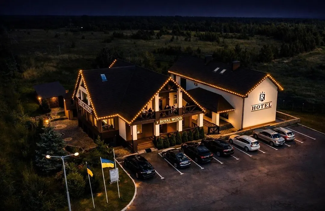 Royal Wood Hotel-1